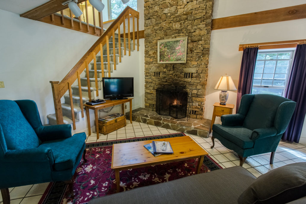 Stone Cottage Suites